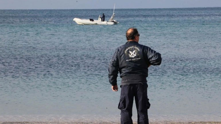 Τελευταίο μπάνιο για έναν τουρίστα στην Κρήτη