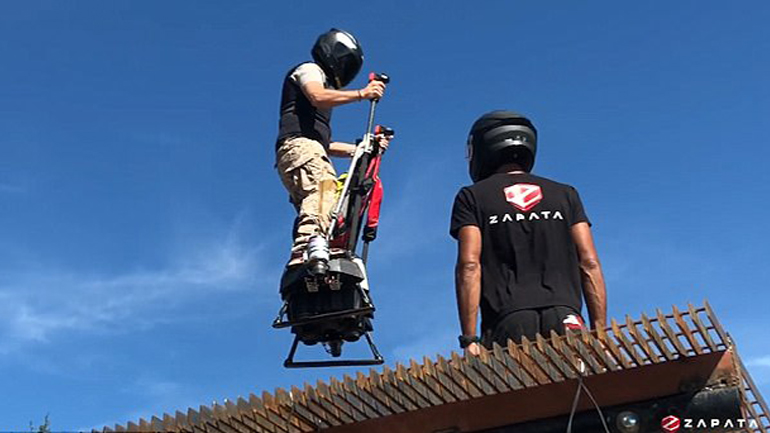 Εφευρέτης θα επιχειρήσει να διασχίσει ένα κανάλι με flyboard σε 20 λεπτά