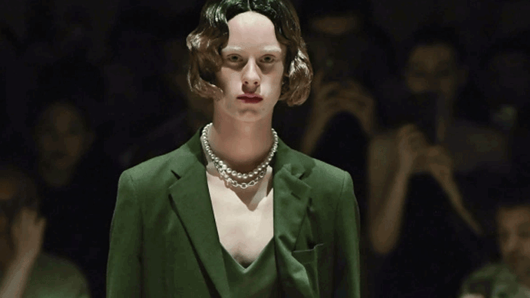 Ο οίκος Comme des Garcons και το «Ορλάντο» της Βιρτζίνια Γουλφ