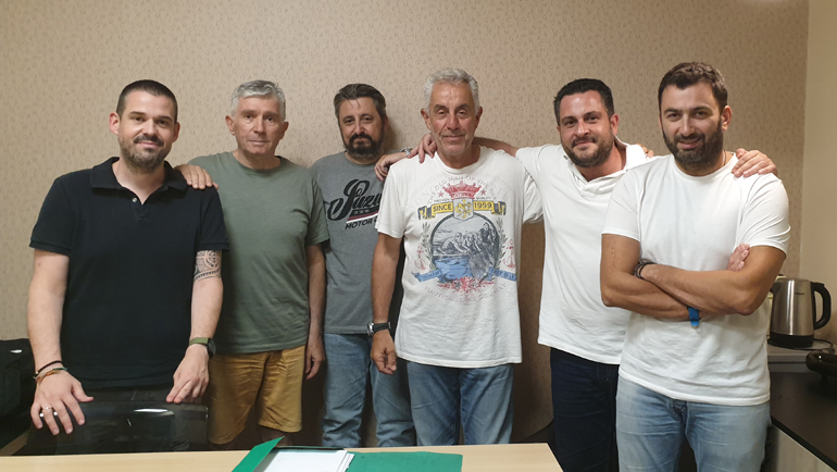 Η ομάδα των ΕΣΑ και ΕΣΣΑΜ. Από δεξιά: Βασίλης Σαρημπαλίδης, Κώστας Φούζας, Νίκος Τσάδαρης, Γιώργος Βαρίνος, Αντώνης Κόλιας και Μανώλης Σαλούρος