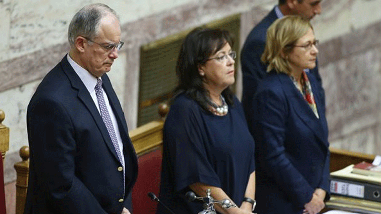 Μάτι: Ενός λεπτού σιγή στη Βουλή για τα θύματα της φονικής πυρκαγιάς