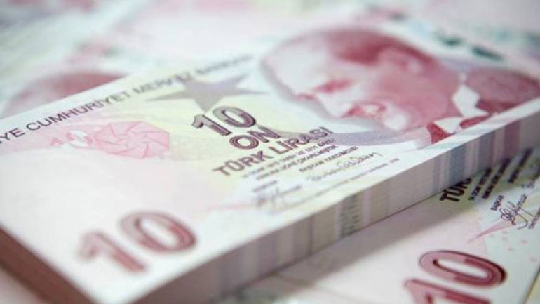 Βρετανία: Πτώση καταγράφει η στερλίνα εν αναμονή της ανάδειξης του νέου πρωθυπουργού