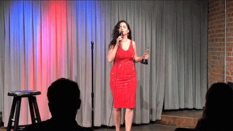 Δέσποινα Μοίρου: Κέρδισε το «οσκαρικό» βραβείο καλύτερης κωμικής ηθοποιού στο Hollywood