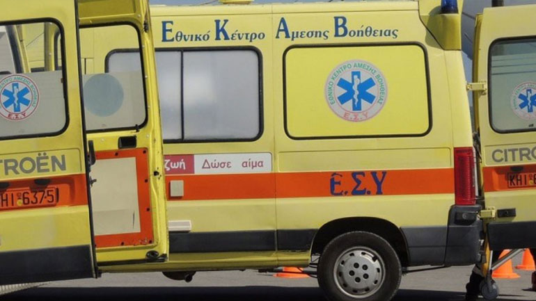 Τροχαίο με δύο τραυματίες τα ξημερώματα στην παραλιακή