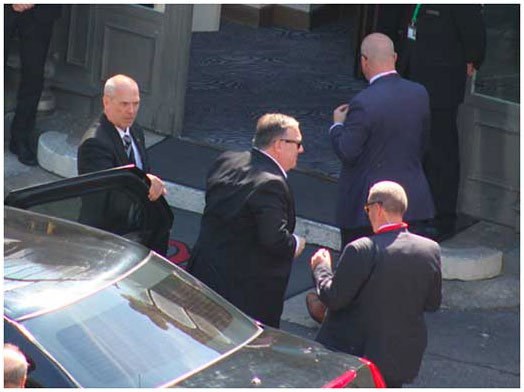 Ο Πομπέο φτάνει στη σύνοδο