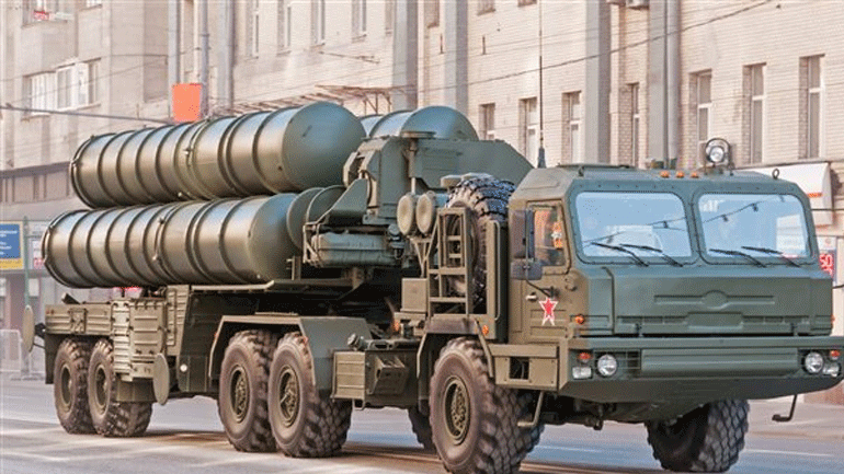 Η Ρωσία ξεκίνησε την παράδοση της δεύτερης συστοιχίας S-400 στην Κίνα