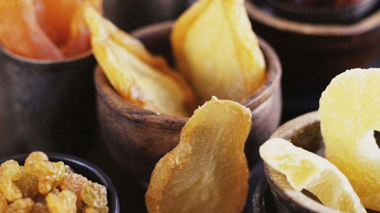 Πόσες θερμίδες έχουν τα αγαπημένα μας αποξηραμένα φρούτα