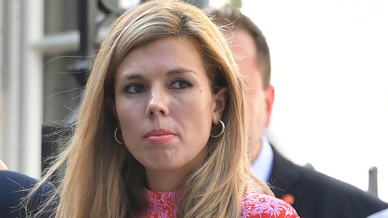 Κάρι Σίμοντς: Η σύντροφος του Βρετανού πρωθυπουργού