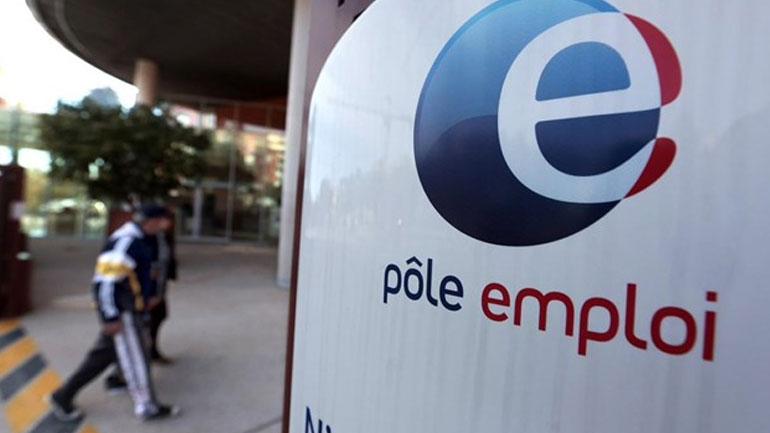 Ιστορικό χαμηλό για τον αριθμό των ανέργων στη Γαλλία