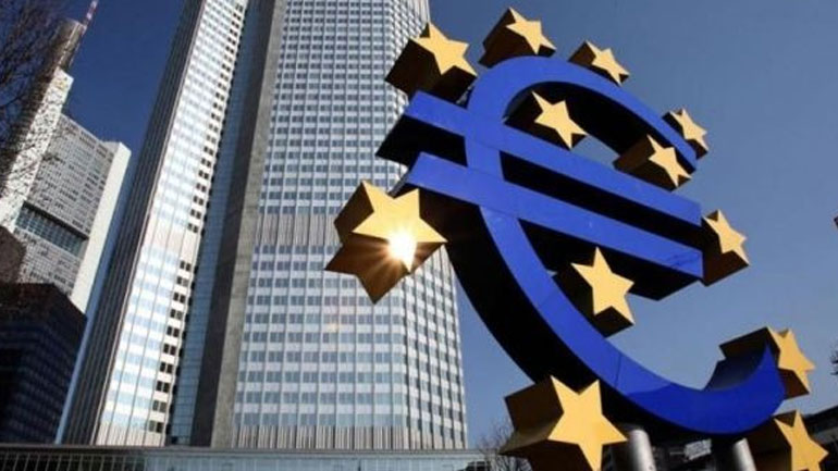 H EKT δέχεται την Κρ. Λαγκάρντ ως νέα πρόεδρο