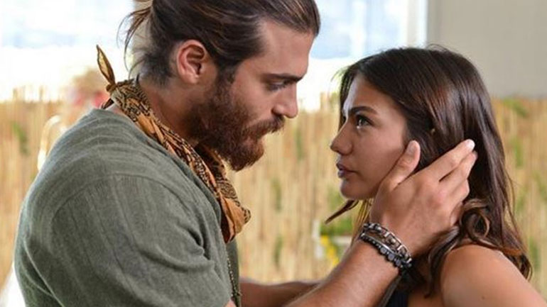 Φτερωτός Θεός: Ο ιδιοκτήτης της Nove Fiore προσκαλεί τους υπαλλήλους των διαφημιστικών εταιρειών…