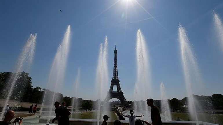Ξεπέρασε τους 42 βαθμούς Κελσίου η θερμοκρασία στο Παρίσι