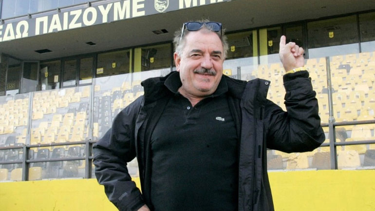 Μιχάλης Μητρούσης: «Έχω σχέση με μικρότερη κοπέλα…»