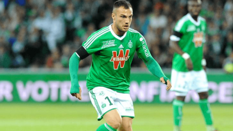 Έκλεισε για δύο χρόνια στον Παναθηναϊκό ο Μολό