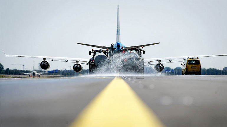 Συνεχίζονται τα προβλήματα στο αεροδρόμιο Σχίπχολ του Άμστερνταμ