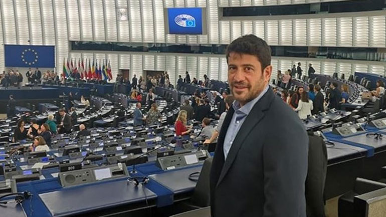 Ερώτηση για το τσίπουρο και την τσικουδιά κατέθεσε ο Αλ. Γεωργούλης στην Ευρωβουλή