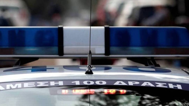 Σε εξέλιξη επιχείρηση κατά των ναρκωτικών στο Μενίδι – Δύο συλλήψεις