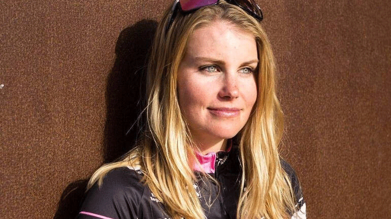 Αυστρία: Ξέφυγε από τον απαγωγέα της κάνοντας κοπλιμέντα για τις ορχιδέες του