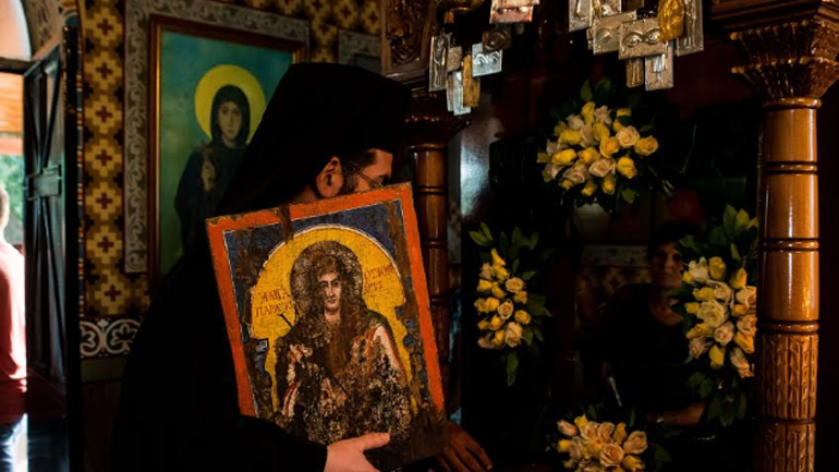 H εορτή της Αγίας Παρασκευής σε Πεταλίδι και Καλαμάτα