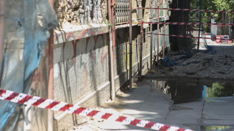 Toυλάχιστον 10.000 αιτήσεις για αυτοψία σε κτήρια λόγω του σεισμού των 5,1 Ρίχτερ