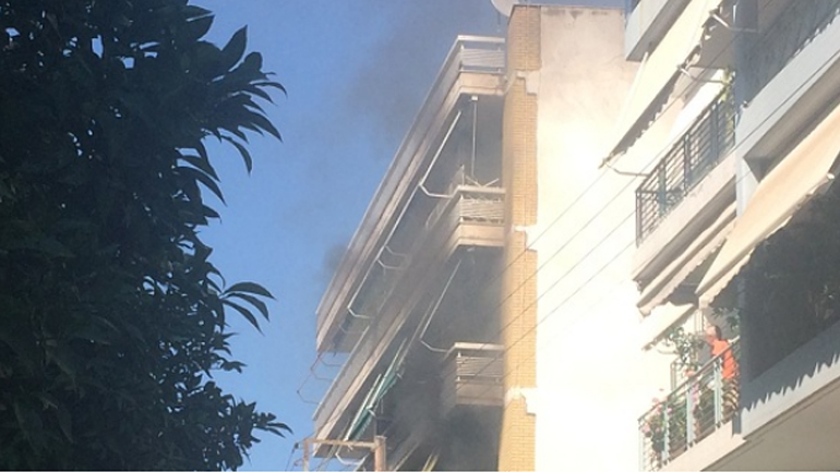 Κινδύνεψε γυναίκα από φωτιά στο σπίτι της στον Βόλο