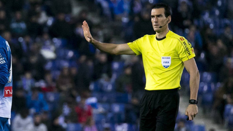 Ο Ισπανός Μαρτίνεθ διαιτητής στο Ολυμπιακός-Βικτόρια Πλζεν