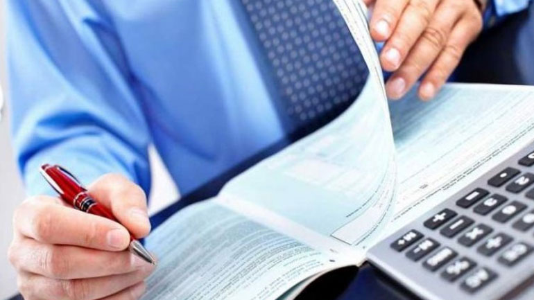 Τελευταία μέρα για τις φορολογικές δηλώσεις