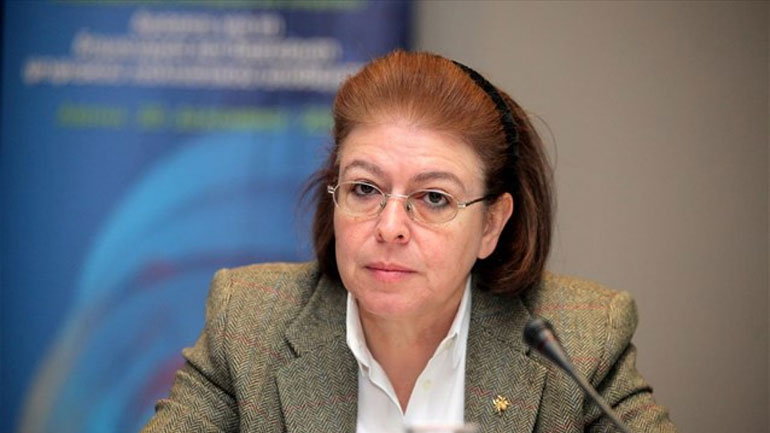 Αυτοψία από την υπουργό Πολιτισμού στον χώρο του αναβατορίου της Ακρόπολης