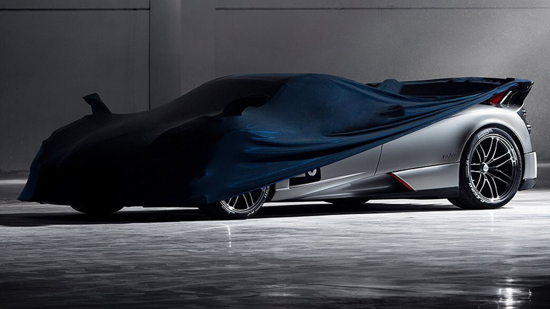 Αποκαλύπτεται το θεσπέσιο roadster της Pagani
