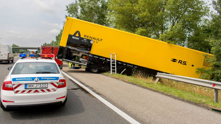 Ατύχημα για το φορτηγό της Renault F1