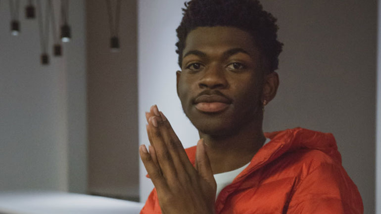 Το τραγούδι Old Town Road σπάει το ρεκόρ της μακροβιότητας στην κορυφή των αμερικανικών πωλήσεων