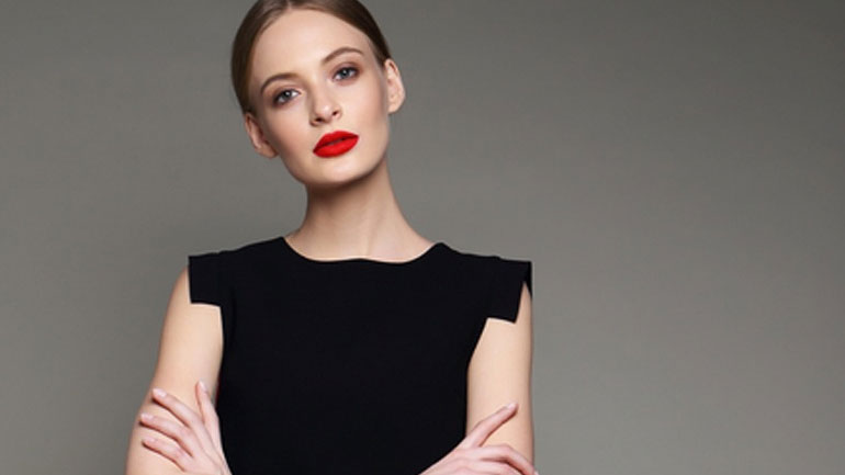 Έξι στάσεις του σώματος που δίνουν τη λανθασμένη εντύπωση