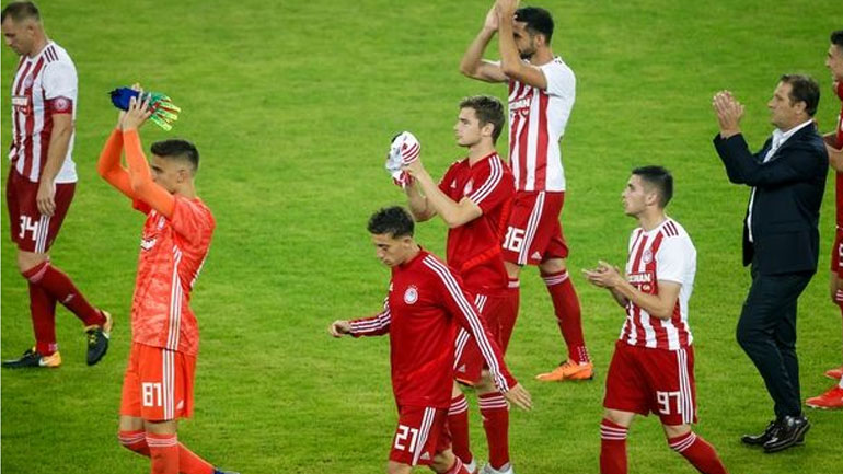 Η νίκη οδηγεί τον Ολυμπιακό στους ομίλους