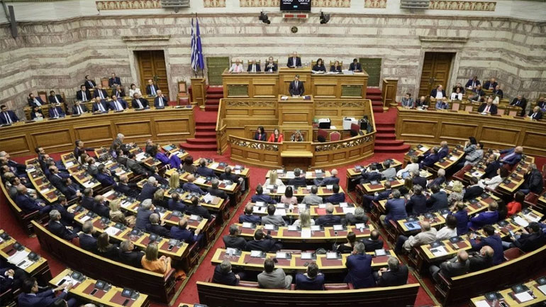 Ψηφίστηκε με ευρεία πλειοψηφία το φορολογικό νομοσχέδιο