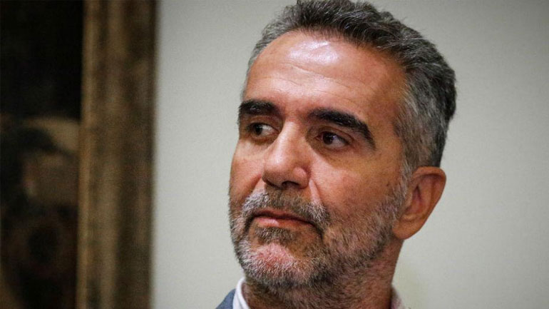 Παραιτήθηκε ο πρόεδρος του ΕΟΤ για τις φιλοχουντικές απόψεις του γεν. γραμματέα