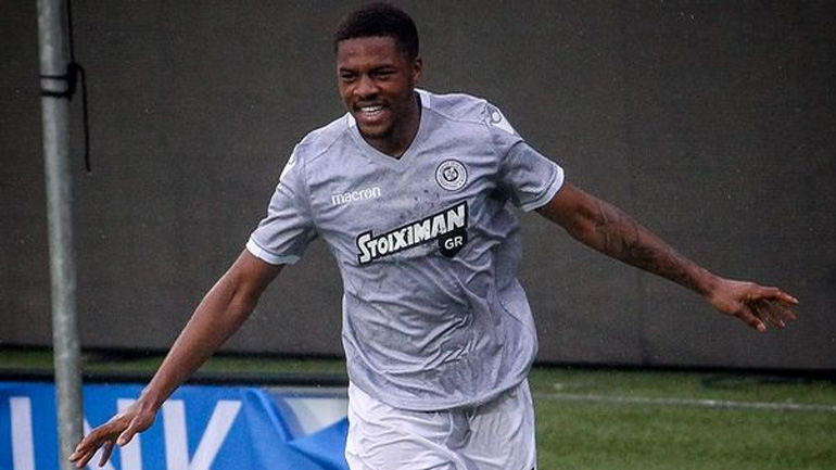 «Βλέπει» Άκπομ η Γουέστ Χαμ