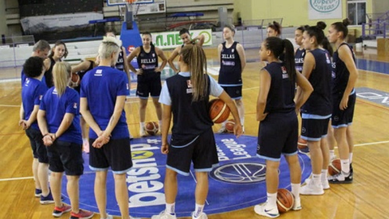 Μπάσκετ: Αναχώρησε για το Κόσοβο η Εθνική Νέων Γυναικών