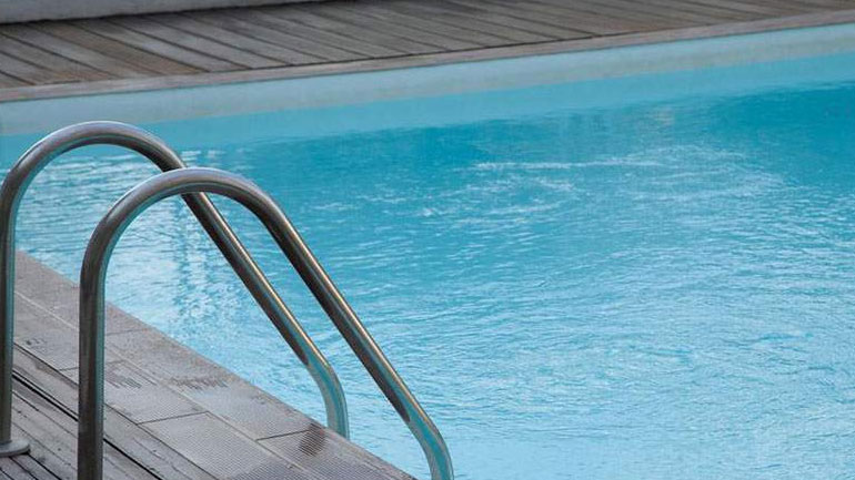 Ακόμη ένας θάνατος σε πισίνα ξενοδοχείου: Πνίγηκε κοριτσάκι στην Κρήτη