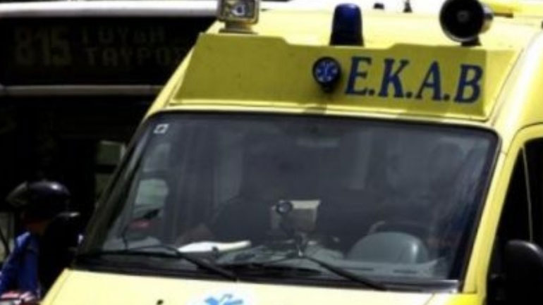 Τροχαίο στη Βάρκιζα στην «τρύπα του Καραμανλή»