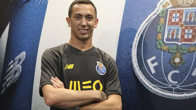 Η Πόρτο απέκτησε τον Μαρτσεσίν