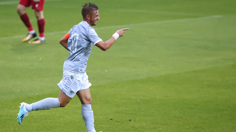 Πέλκας: «Αν ήμουν μικρό παιδί, θα είχα στο κινητό μου τη φωτογραφία του Βιεϊρίνια»