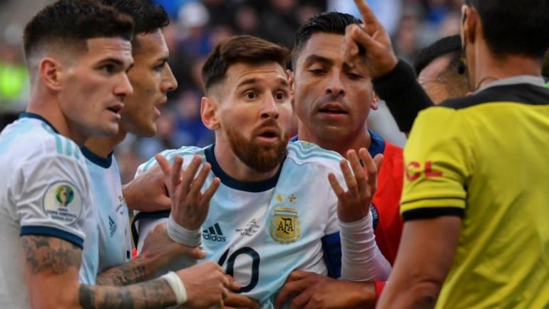 Τρεις μήνες τιμωρία στον Μέσι από την CONMEBOL