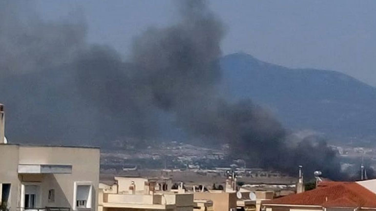 Θεσσαλονίκη: Σε εξέλιξη φωτιά στην Περαία