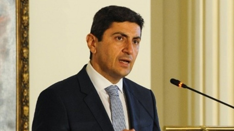 Συνάντηση Λ. Αυγενάκη με τα στελέχη της FIBA Ζαγκλή και Ζώη