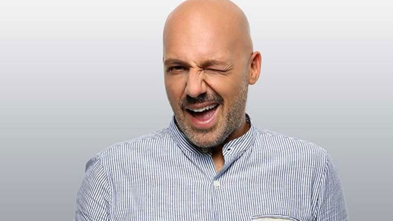 Νίκος Μουτσινάς: Με νέο τίτλο εκπομπής στον ΣΚΑΪ – Τι συνέβη;