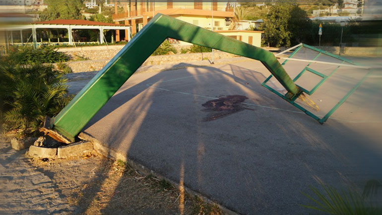 Νεκρός 19χρονος από πτώση μπασκέτας