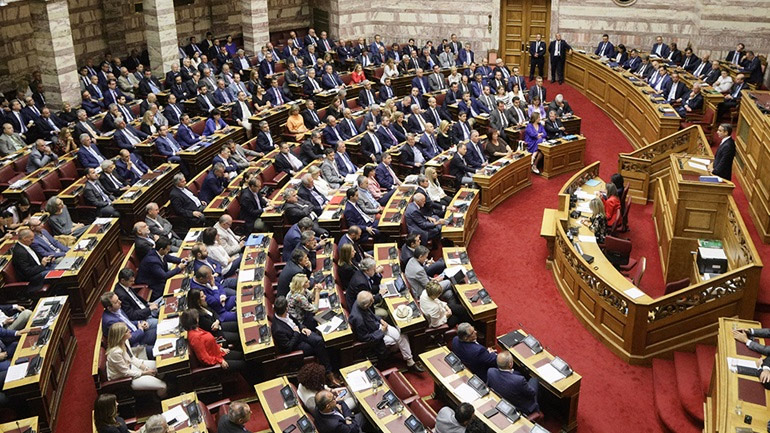 Στην Ολομέλεια της Bουλής το νομοσχέδιο για το επιτελικό κράτος