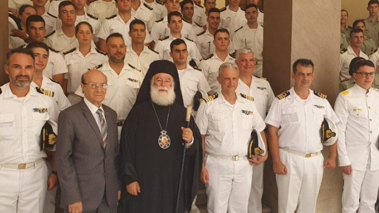 Θερμή υποδοχή για τα πληρώματα δύο ελληνικών πολεμικών πλοίων από τον Πατριάρχη Αλεξανδρείας