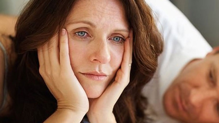 Νέα ιατρική μέθοδος μπορεί να καθυστερήσει την εμμηνόπαυση έως και 20 χρόνια