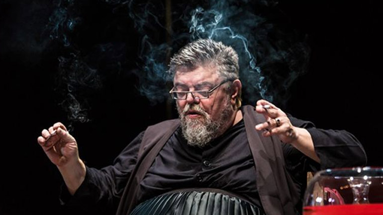 Η απάντηση του Σταμάτη Κραουνάκη για το περιστατικό σε συναυλία του στην Ύδρα